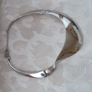 Chico’s silvertone abstract necklace